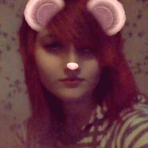 Meet your Posher, Chloe